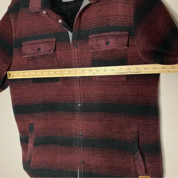 Voyager Men's Remote Plaid Fleece Shirt Jacket Large black maroon Sherpa - Picture 7 of 9